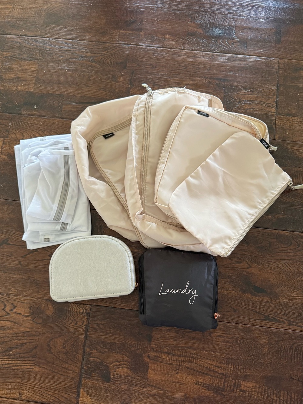 Travel Packing Set - Cream Organizers & Laundry Bags & Jewelry Box